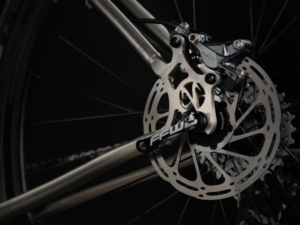 van nicholas amazon cross